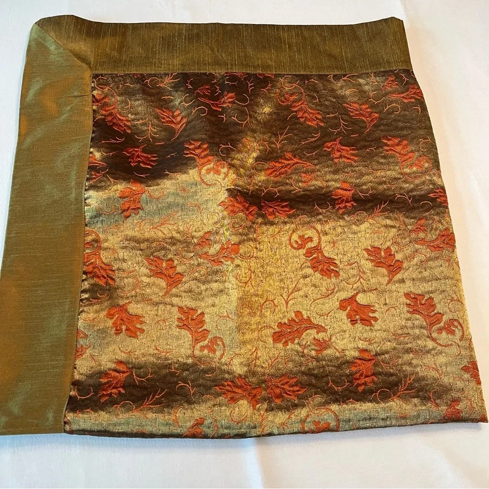 Reversible 48” Square Embroidered Metallic Organza Tapestry Overlay Tablecloth